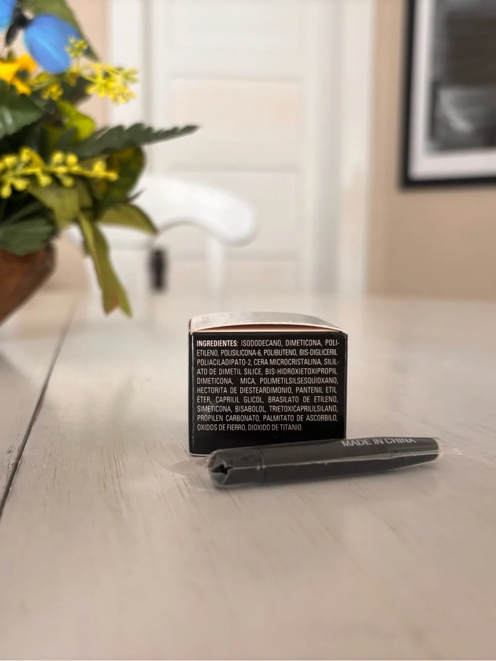 Mary Kay Black Gel Eyeliner - Intense Black Finish